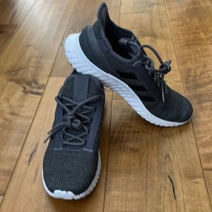 Adidas Shoes NWOT- 13